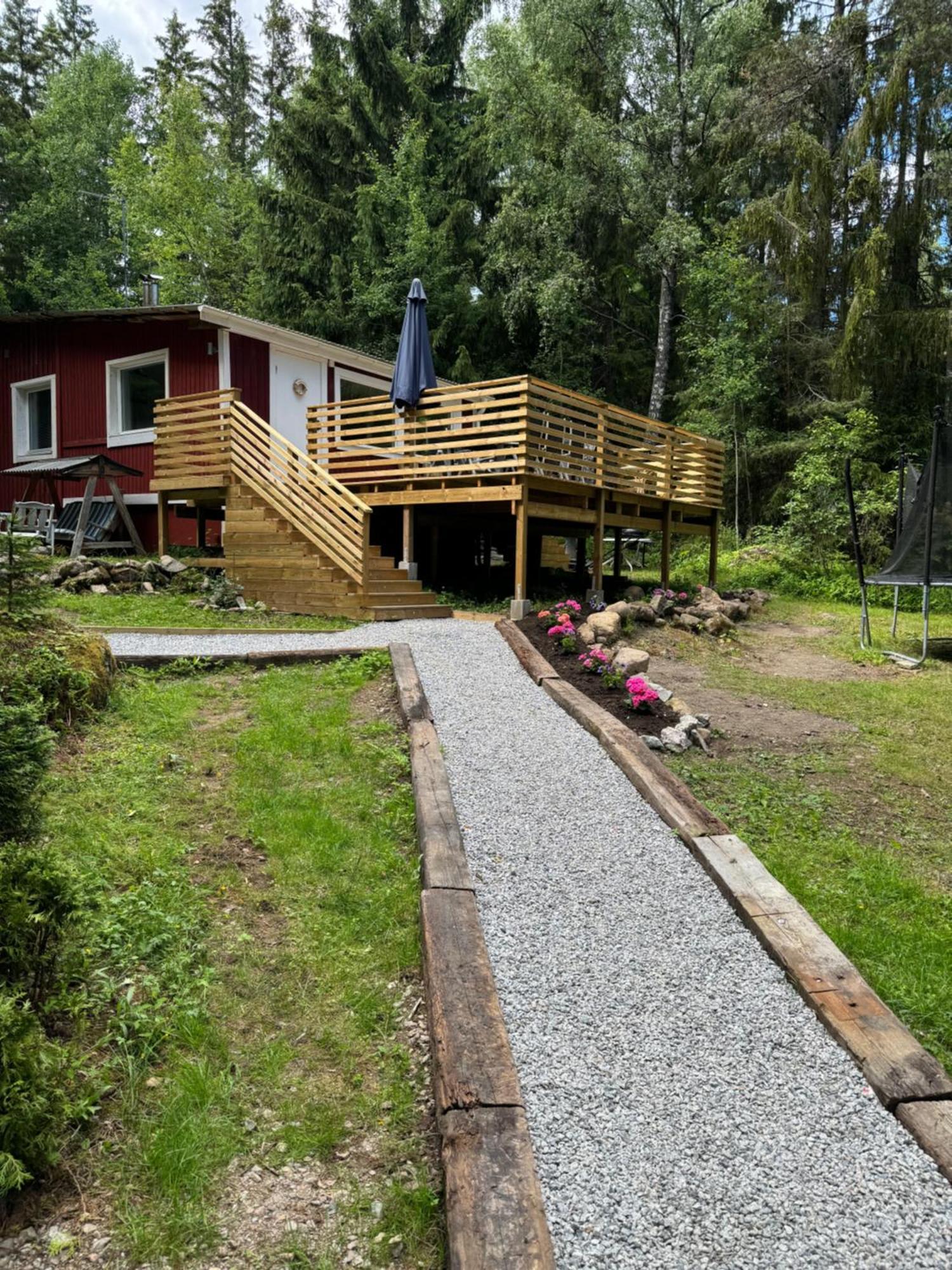 Mysig Stuga I Naevesta Örebro Esterno foto